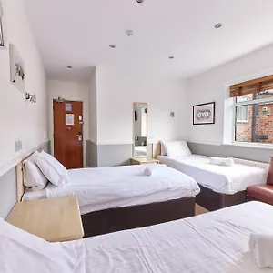 Unique Dene - Triple Guest house Newcastle upon Tyne