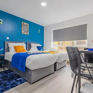 Premium Serviced - With Ensuites Guest house Nottingham
